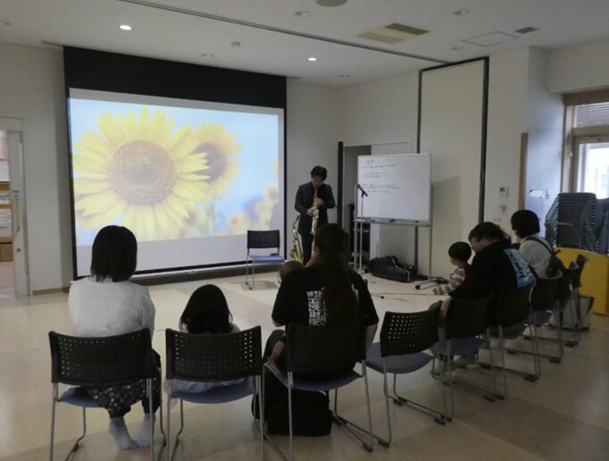 つどいの広場(10組)　要予約
